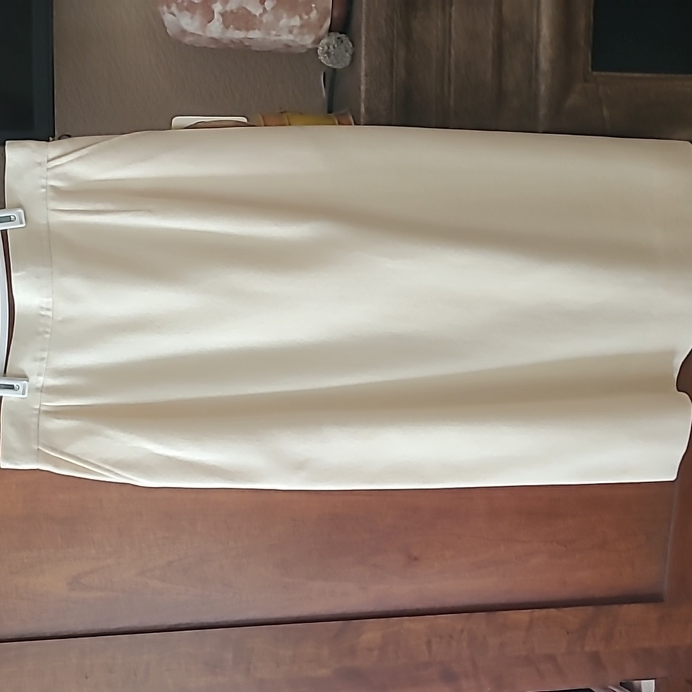 Women's skirt